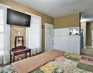 1147 W Frey Street - Photo Thumbnail 20