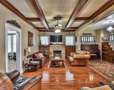 1147 W Frey Street - Photo Thumbnail 30