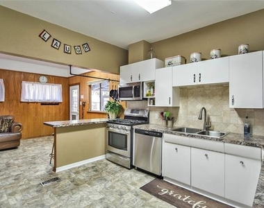 1147 W Frey Street - Photo Thumbnail 4