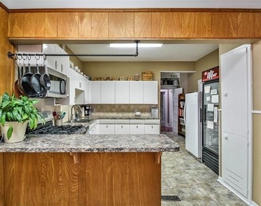 1147 W Frey Street - Photo Thumbnail 7
