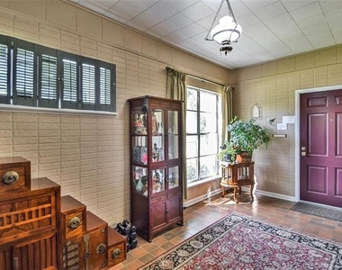 1147 W Frey Street - Photo Thumbnail 28