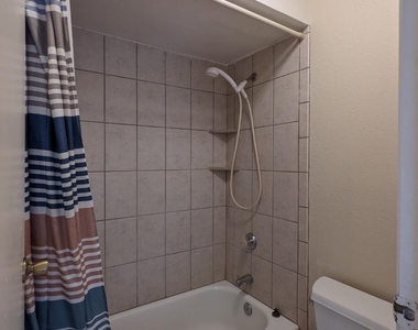 3535 W Tierra Buena Lane - Photo Thumbnail 20