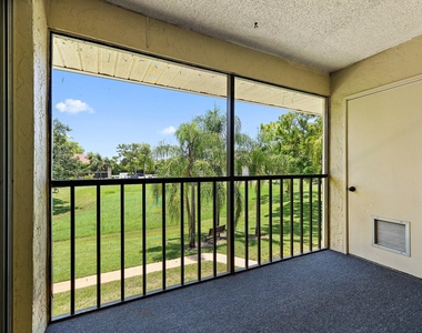 6531 Chasewood Drive - Photo Thumbnail 18