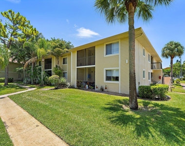 6531 Chasewood Drive - Photo Thumbnail 4