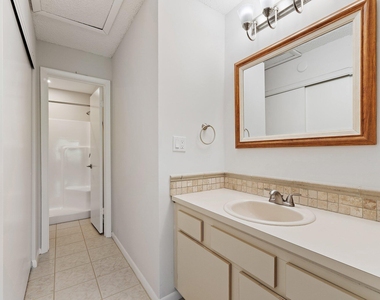 6531 Chasewood Drive - Photo Thumbnail 29