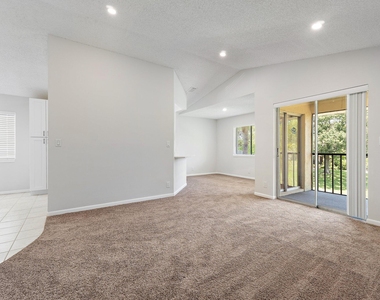 6531 Chasewood Drive - Photo Thumbnail 15