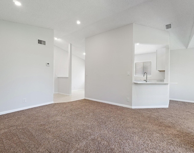 6531 Chasewood Drive - Photo Thumbnail 16