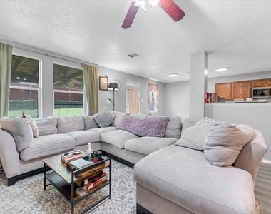 5401 Pandale Valley Drive - Photo Thumbnail 12