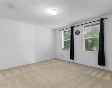 5401 Pandale Valley Drive - Photo Thumbnail 30