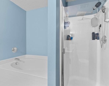 5401 Pandale Valley Drive - Photo Thumbnail 20