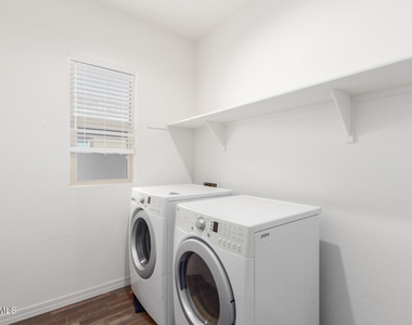 2415 E San Miguel Drive - Photo Thumbnail 19