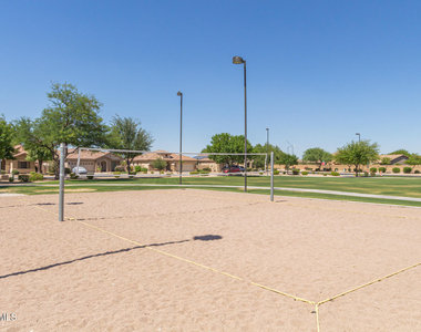 2415 E San Miguel Drive - Photo Thumbnail 37