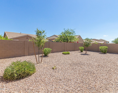 2415 E San Miguel Drive - Photo Thumbnail 26