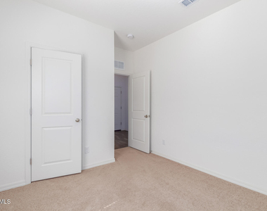 2415 E San Miguel Drive - Photo Thumbnail 15