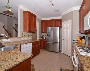 4401 Caledonia Creek Lane - Photo Thumbnail 2