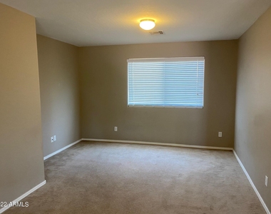 3441 E Anika Court - Photo Thumbnail 13