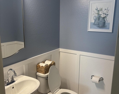 1939 W Fawn Way - Photo Thumbnail 13