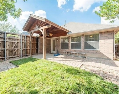 2424 Brycewood Lane - Photo Thumbnail 27
