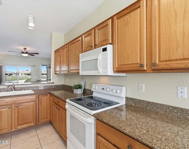 6151 S Bradshaw Way - Photo Thumbnail 10