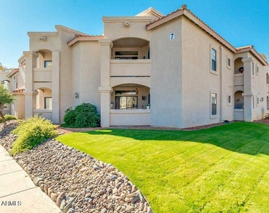 9151 W Greenway Road - Photo Thumbnail 9