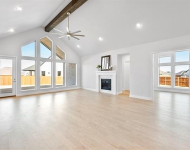 552 Horsetail Way - Photo Thumbnail 18