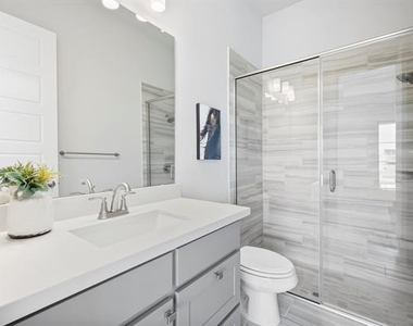 552 Horsetail Way - Photo Thumbnail 5