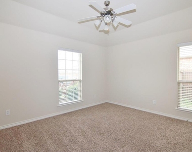 11398 Caladium Lane - Photo Thumbnail 21