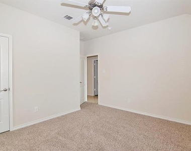11398 Caladium Lane - Photo Thumbnail 17