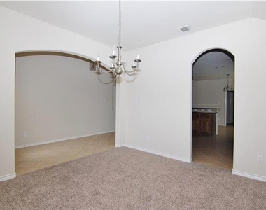 11398 Caladium Lane - Photo Thumbnail 2
