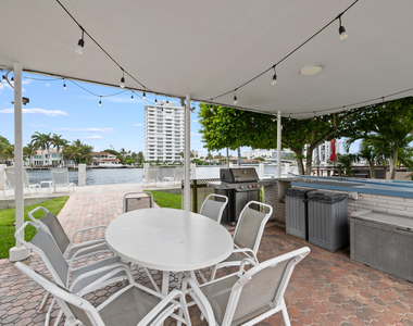 741 Bayshore Drive - Photo Thumbnail 17