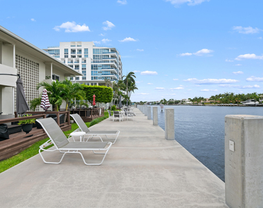 741 Bayshore Drive - Photo Thumbnail 3