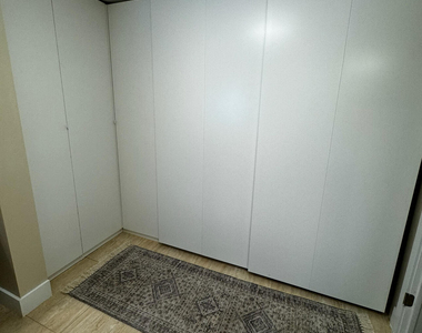 5520 Coach House Circle - Photo Thumbnail 20