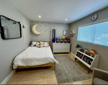 5520 Coach House Circle - Photo Thumbnail 33
