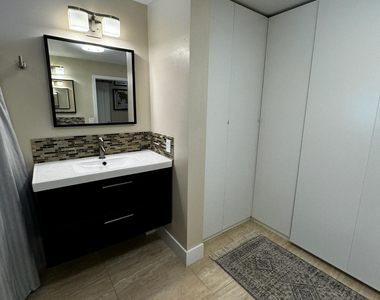5520 Coach House Circle - Photo Thumbnail 27