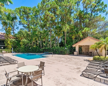 5520 Coach House Circle - Photo Thumbnail 38