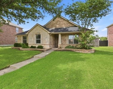 111 Shadybrook Drive - Photo Thumbnail 1