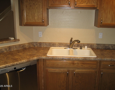 2027 E University Drive - Photo Thumbnail 5