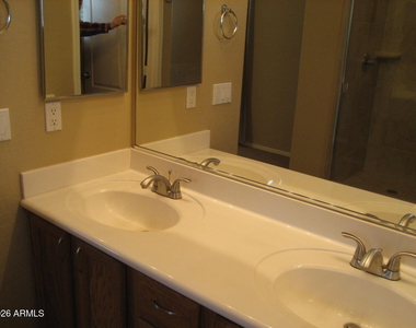 2027 E University Drive - Photo Thumbnail 27