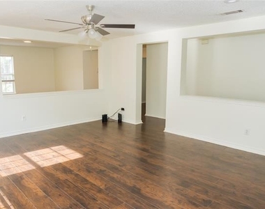 7009 Bountiful Grove Drive - Photo Thumbnail 30