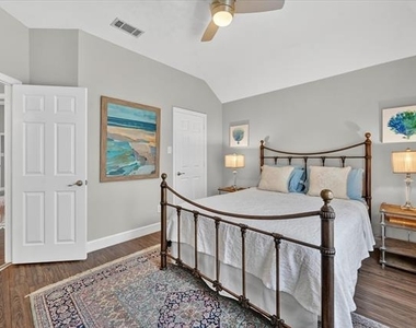 3409 Waterbury Court - Photo Thumbnail 21