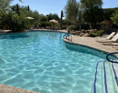 19550 N Grayhawk Drive - Photo Thumbnail 32