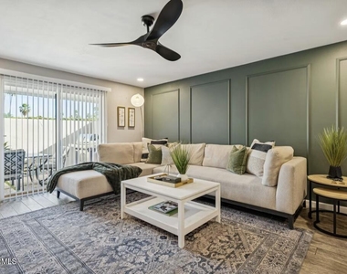 7635 E Minnezona Avenue - Photo Thumbnail 1