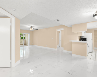9855 Westview Drive - Photo Thumbnail 1