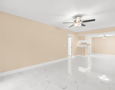 9855 Westview Drive - Photo Thumbnail 10