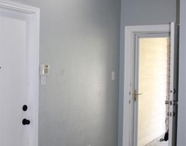 5820 Show Master Lane - Photo Thumbnail 2