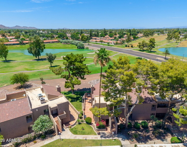 7424 N Via Camello Del Norte -- - Photo Thumbnail 23