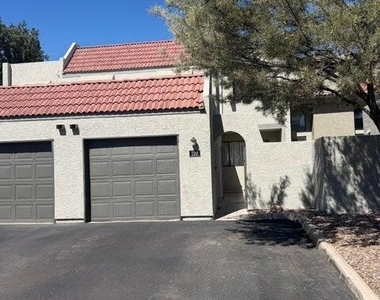 2524 S El Paradiso -- - Photo Thumbnail 2