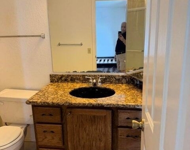 2524 S El Paradiso -- - Photo Thumbnail 16