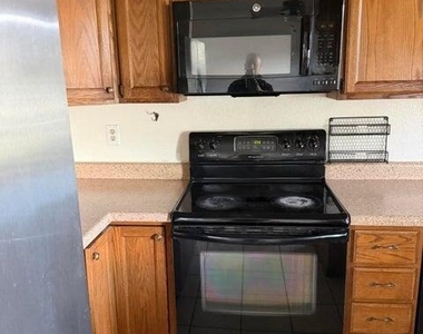 2524 S El Paradiso -- - Photo Thumbnail 14