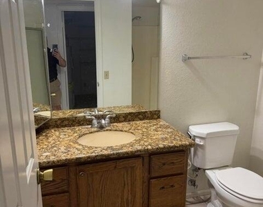 2524 S El Paradiso -- - Photo Thumbnail 32